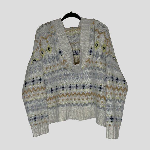 American Eagle Women's Fair Isle Wool Blend Fuzzy Hooded Sweater Size Medium - Picture 2 of 7